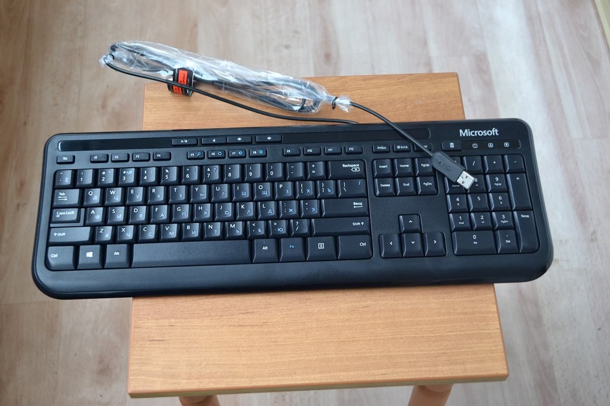 Microsoft Wired Keyboard 600 Black USB